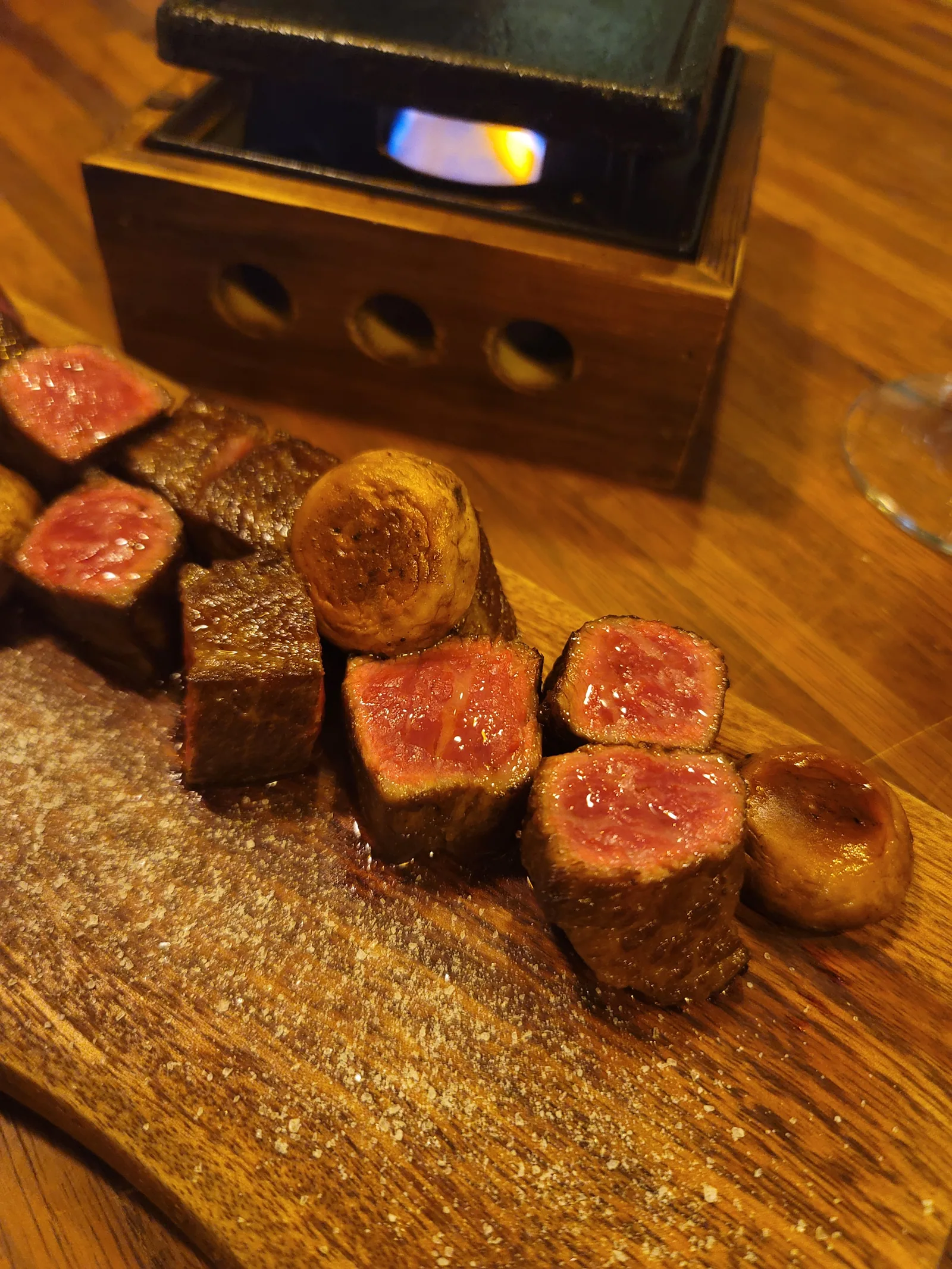 갈빗살 화로 스테이크 (200g)